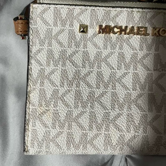michael kors wristlet wallet - Picture 5 of 5